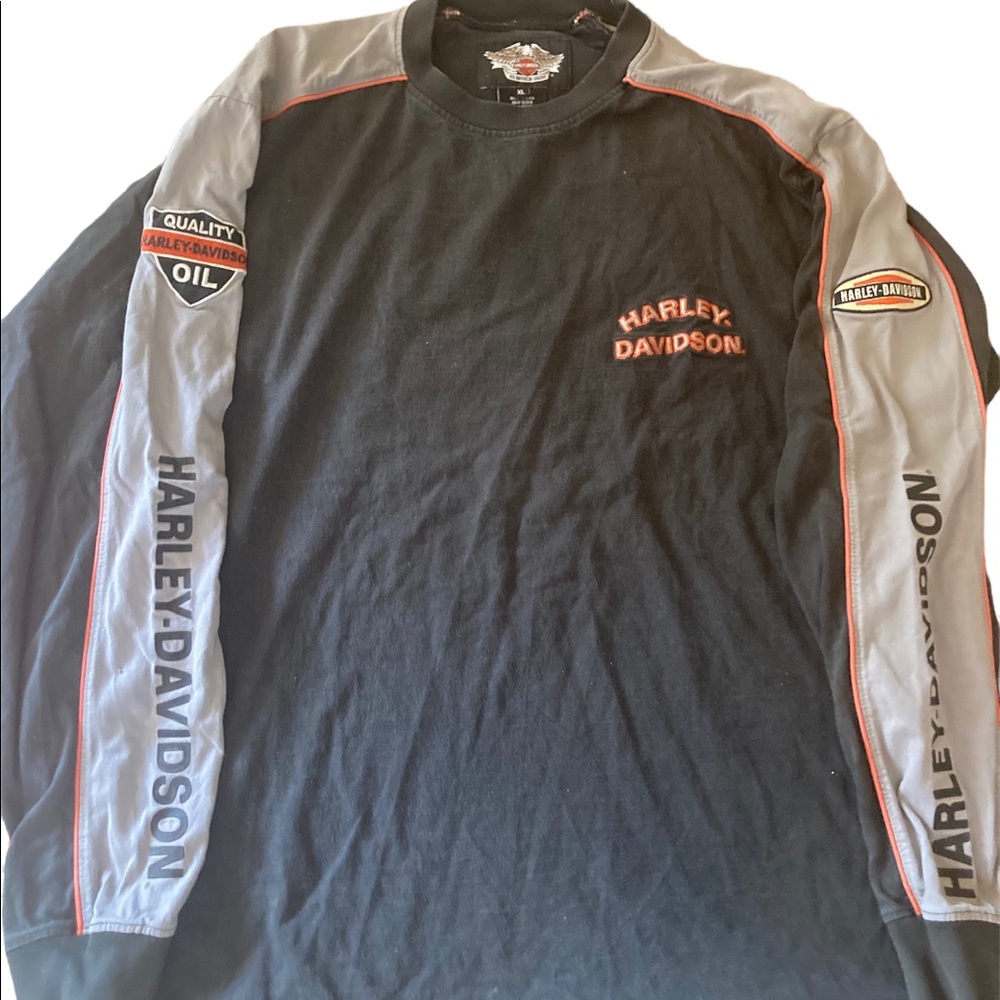 Early 2000’s Harley Davidson Long Sleeve Shirt Size XL